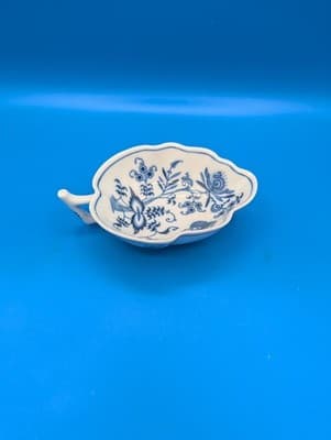 Blue Danube Blue Onion Candy Leaf Dish, 5 3/4"