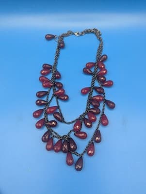 Vintage hard To Find, Joan Rivers, 3 Strand Statement Necklace. Teardrop Red