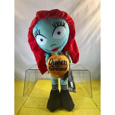 NEW The Nightmare Before Christmas Sally Queen Of Screams Door Greeter Disney