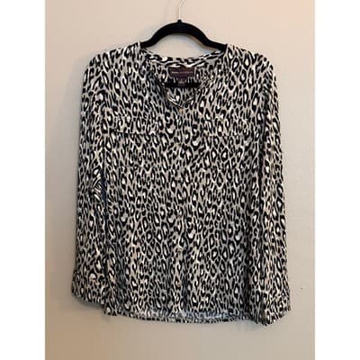 Dana Buchman Leopard Print Women’s Small Button Front Long Sleeve Top EUC