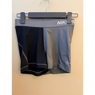 Nike Pro Dri-FIT 3" Training Athletic Shorts Women’s Small Black Gray EUC