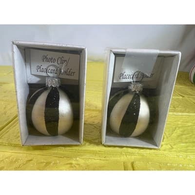 NEW Placement Card Holders Wedding Party Supplies Black and Silver IOB Set of 2