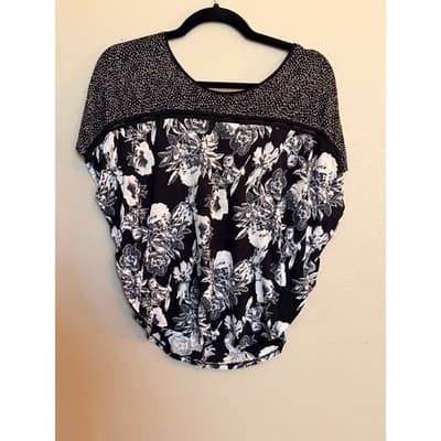 H&M Women's Floral Blouse Oversized Relaxed Short Sleeve Top Black White XS