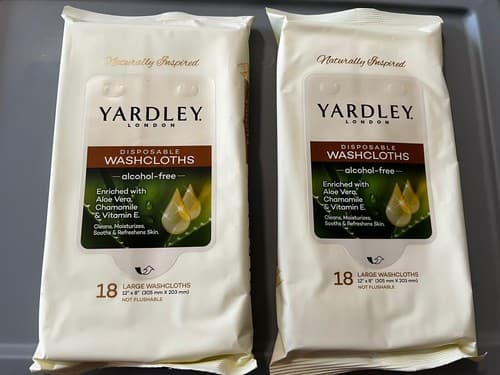 YARDLEY London 2pks of 18 Large Disposable Body Wipes Washcloths 36 Wipes Total