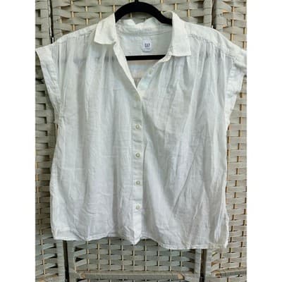GAP Crinkle Gauze Relaxed Fit Blouse White S NWOT Collared Button Down