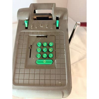 Vintage Tower Mechanical Adding Machine Bakelite Green Keys Crank Calculator