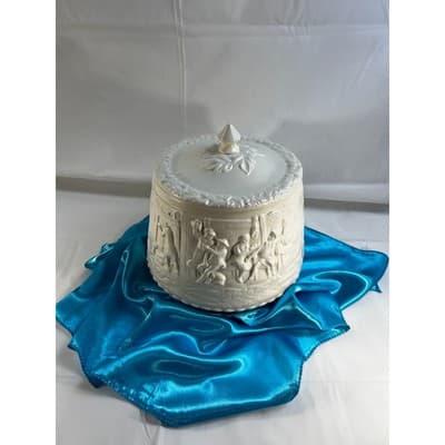 Majolica Tam O'Shanter Like Cookie Jar Canister MCM Detailed 9"x9" Ivory White