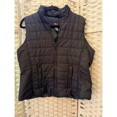SB Active Puffer Vest Jacket Black Large NWOT Full Zip Front Mock Neck Collar