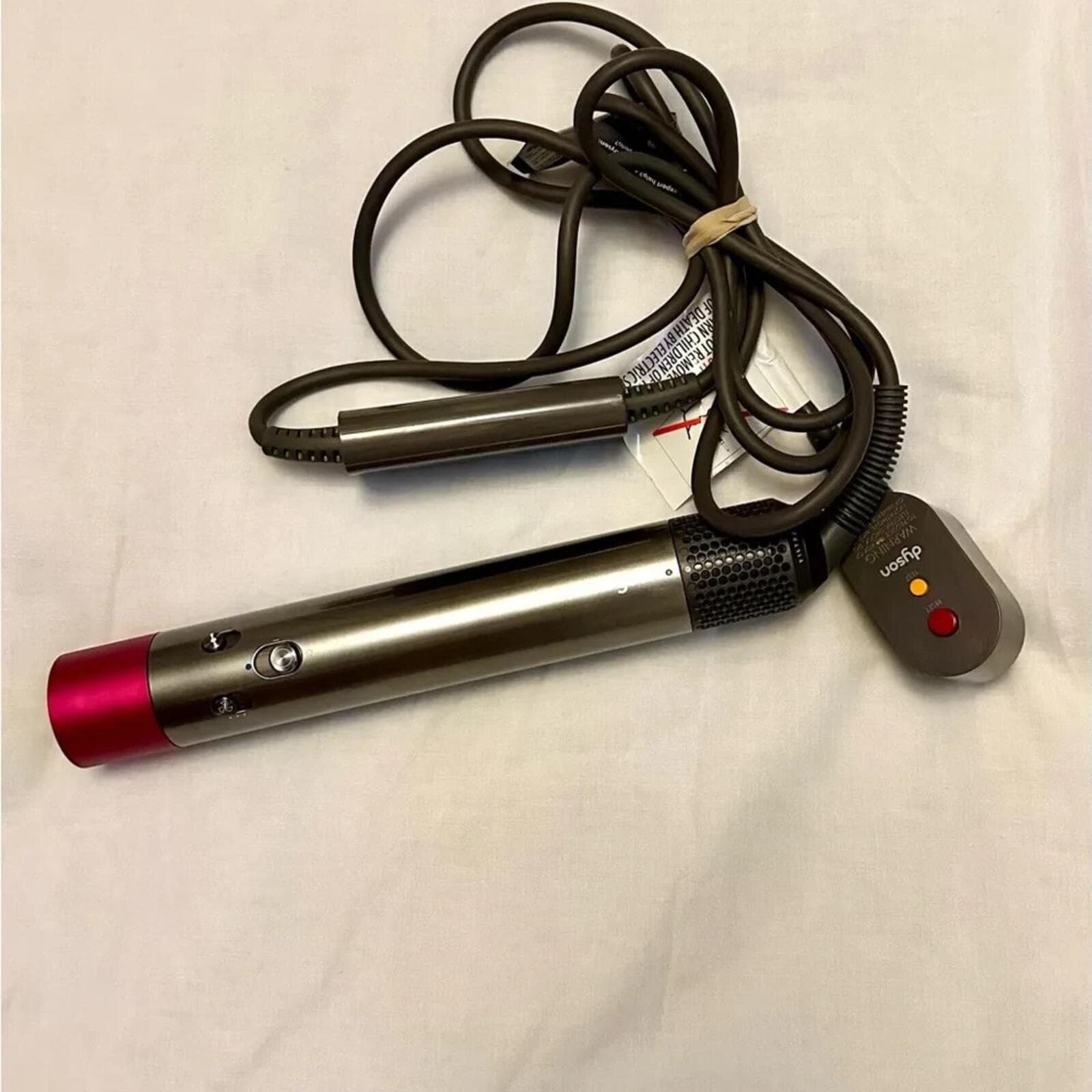 For Parts - DYSON AIRWRAP STYLER- FUCHSIA (Not working)