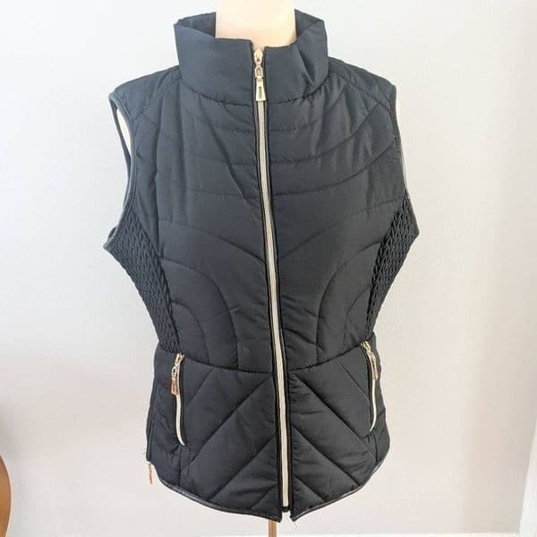 Metric Knits Women's Puffer Vest Black