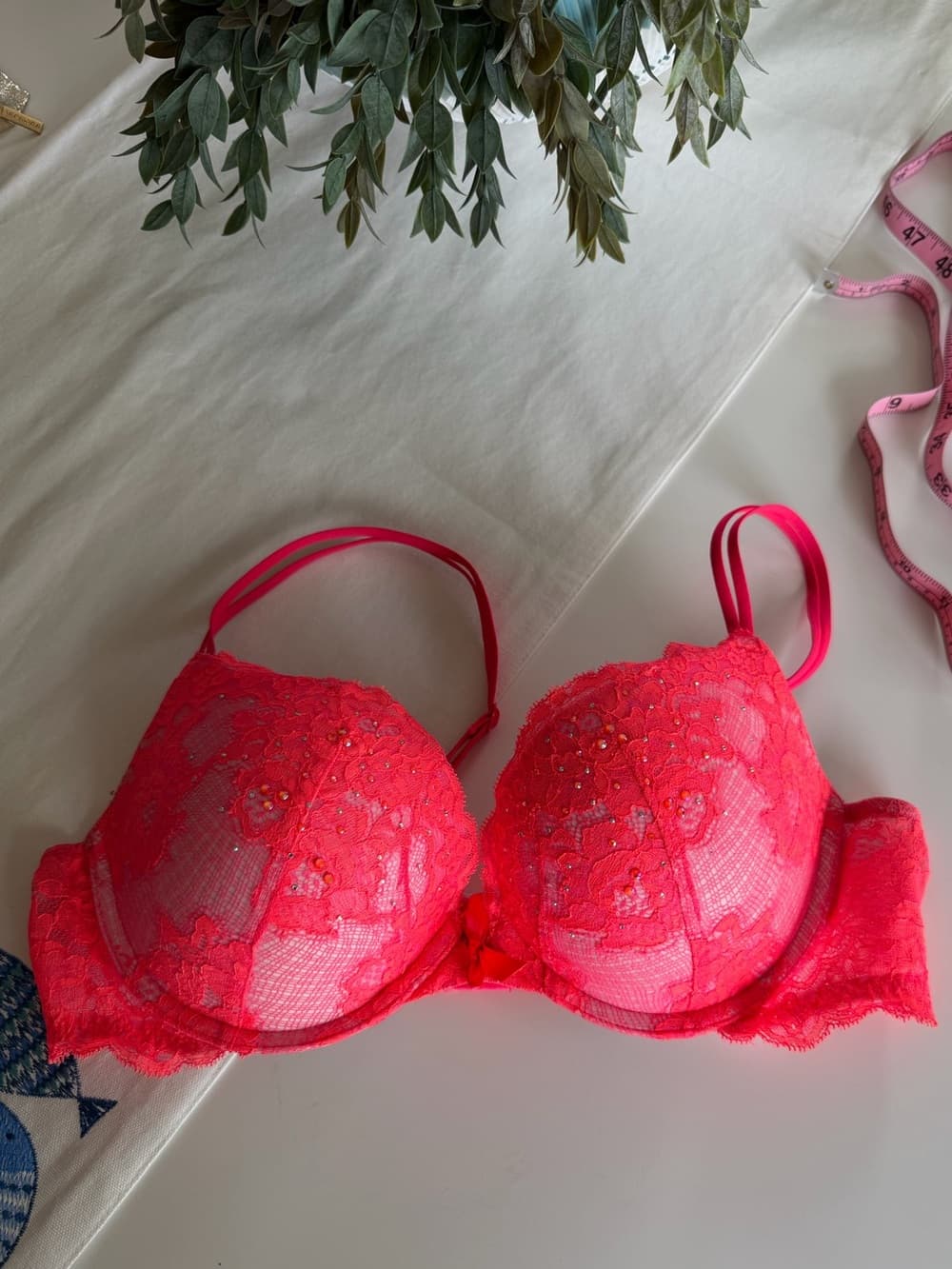 Coral Embellished Lace Push-Up Bra