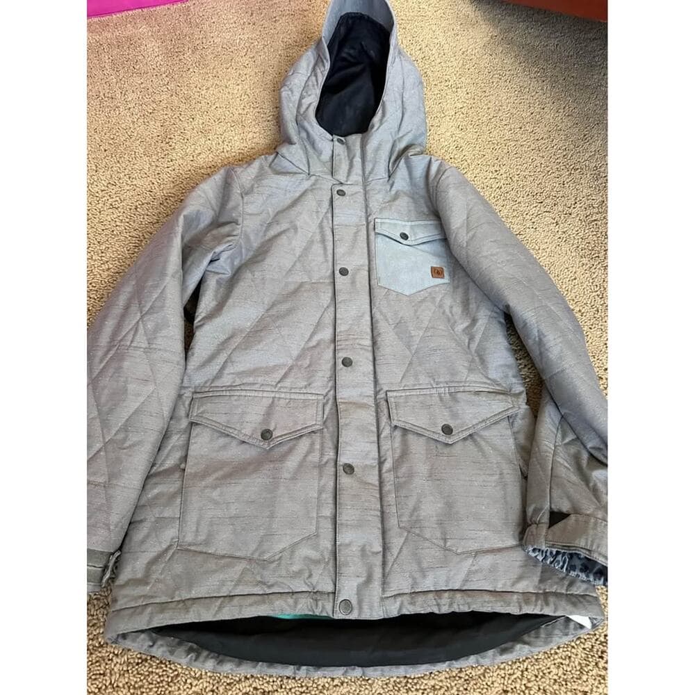 Gorgeous Volcom Snow Jacket Women’s Medium