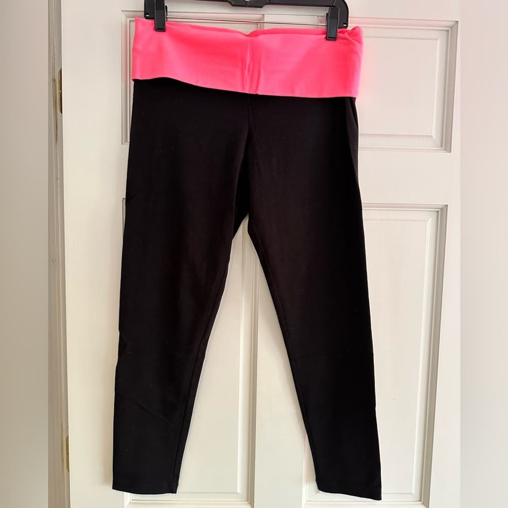 Like New Victoria’s Secret Pink Leggings