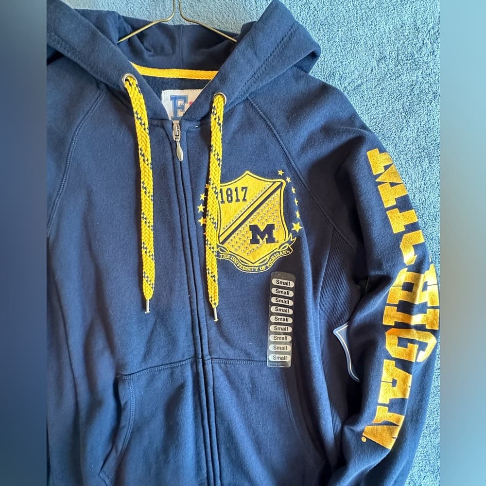 NWT Limited Edition University of Michigan Game Day Hoodie, Small