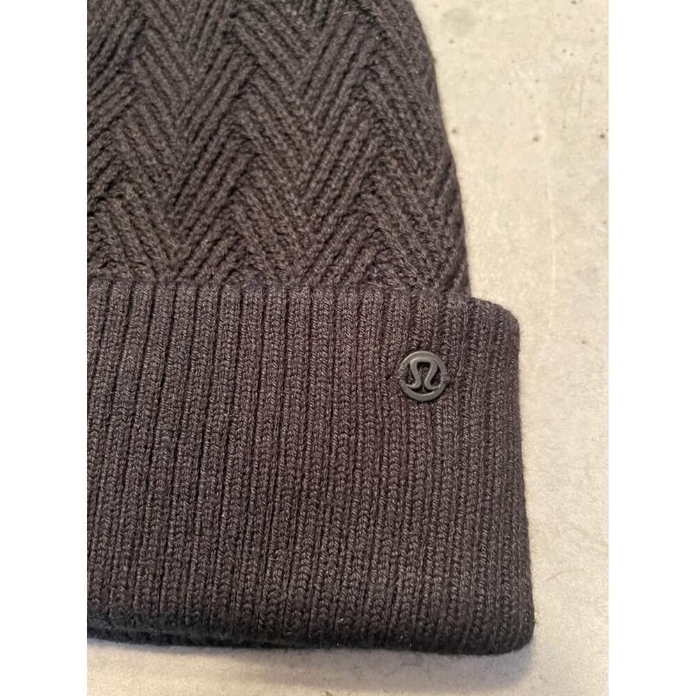 NWOT Lululemon Beanie