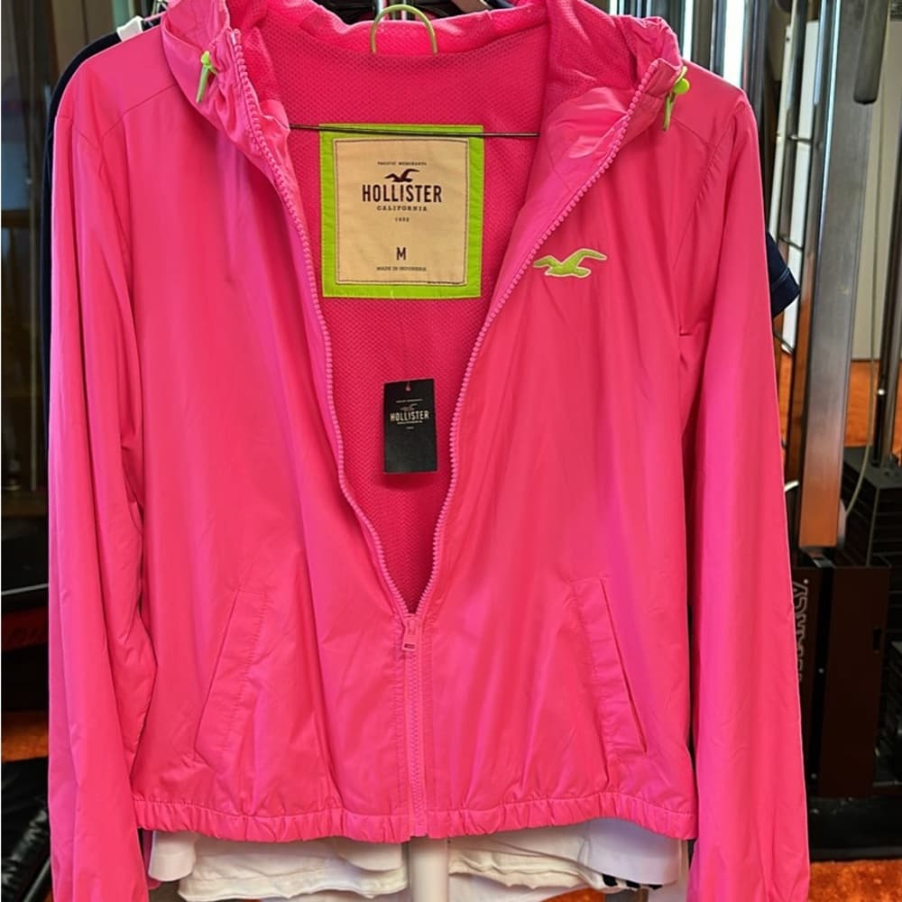 NWT Pink Hollister Windbreaker Jacket - Medium