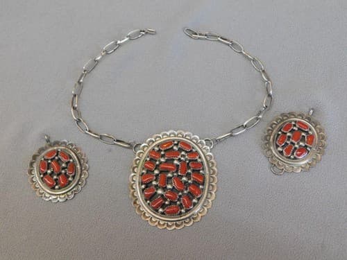 Vintage Tommy Moore Navajo Sterling Silver Red Coral Cluster Concho Necklace