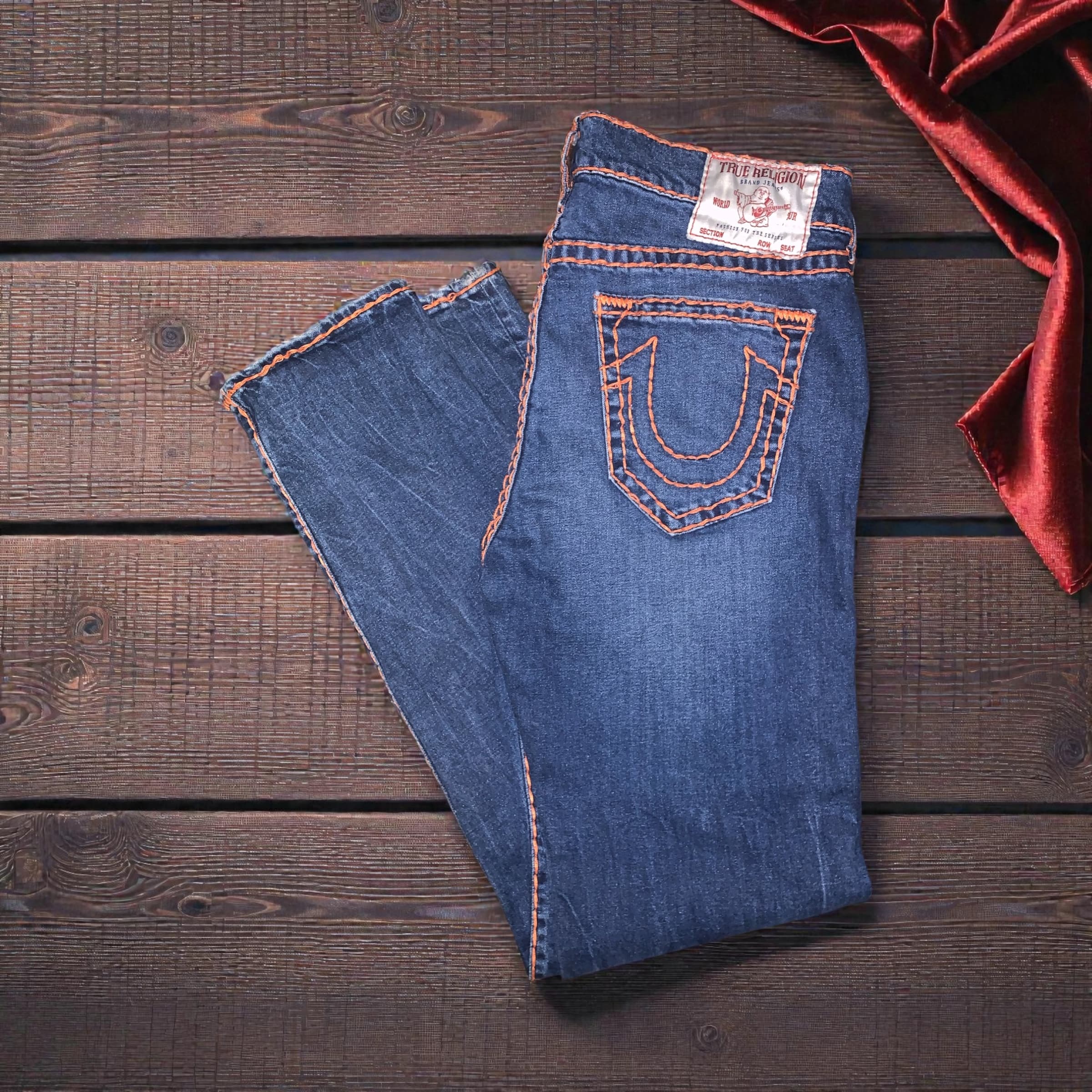 True Religion Men’s Bootcut Jeans with Orange Stitching Sz 38