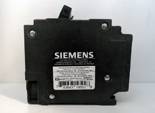 Siemens QT Triplex 2-Outer 20 A 1-Pole and 1-Inner 50 A 2-Pole Circuit Breaker