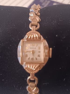 Vintage Ladies Mechanical Benrus Wrist Watch 1/10 RGP Ðomed Crystal Untested