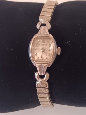 Vintage Womans Bulova Mechanical Wrist Watch 10k Rolled Gold Plate V1819...