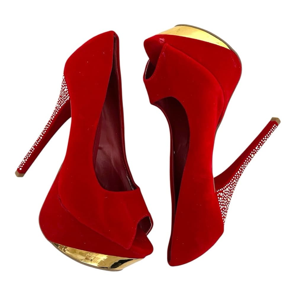 Shoedazzle Red Rhinestone Stiletto Platform Heels Size 9 Y2K Sparkle Glam Pumps