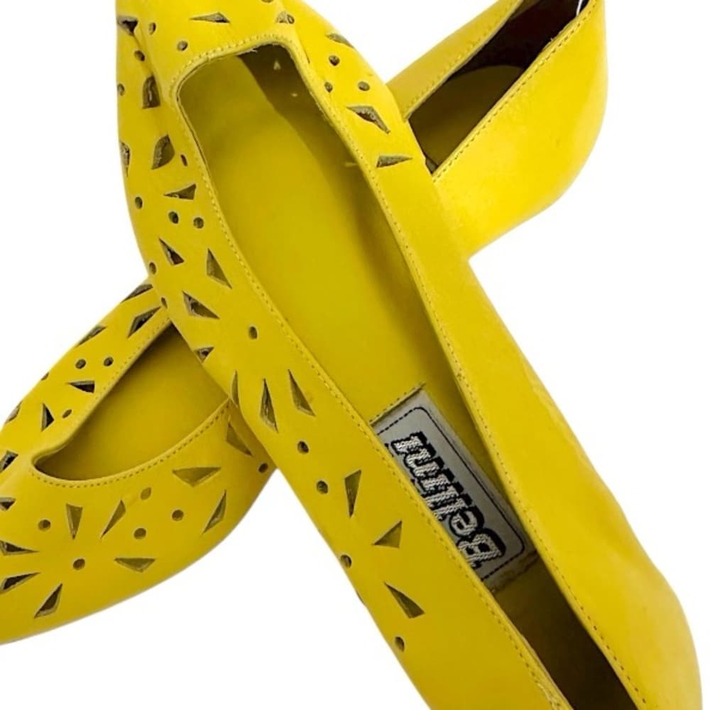 Bellini Yellow Leather Cutout Flats Pointed Toe Size 8M Whimsical Brazilian