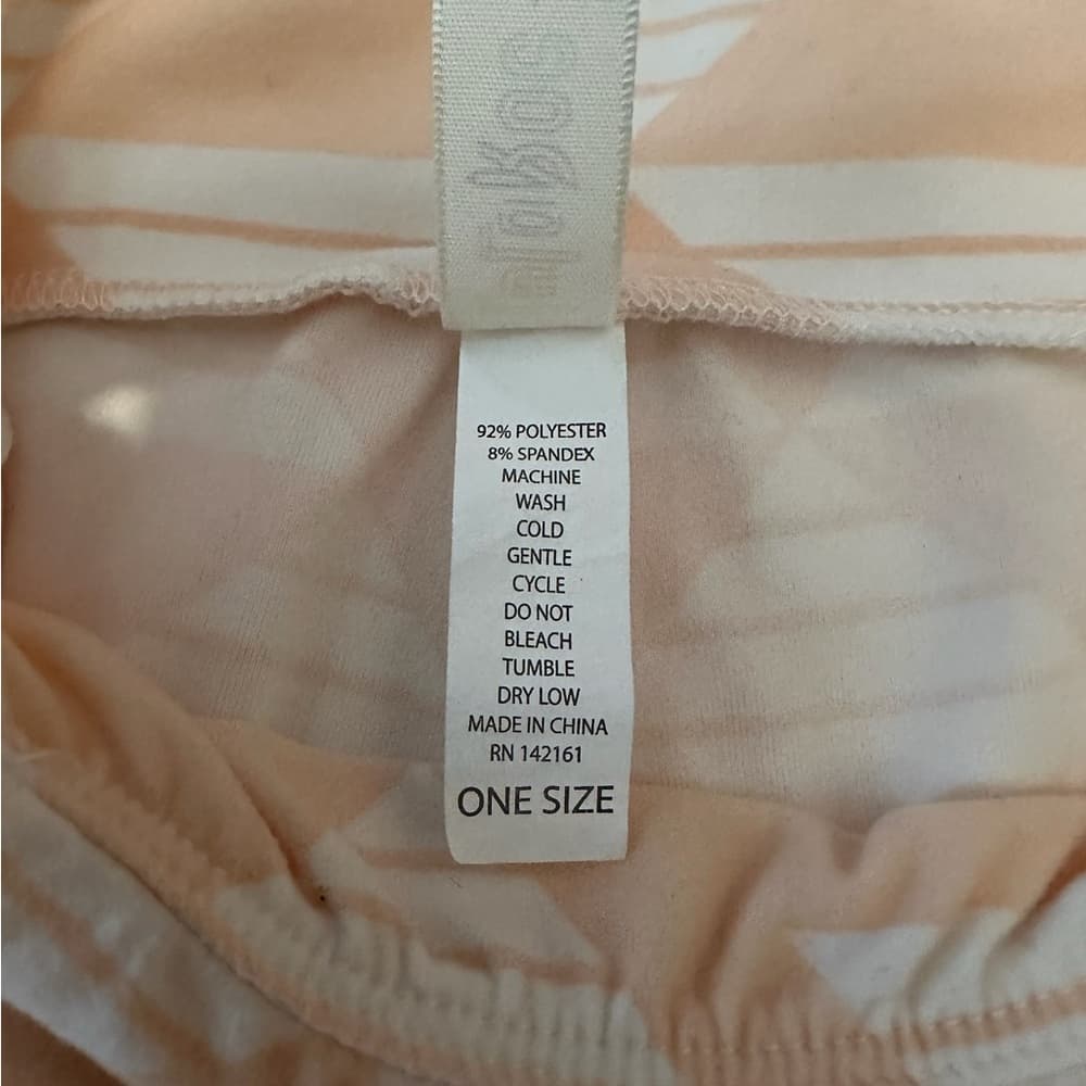 NEW LuLaRoe Peach White Geometric Triangle Print Leggings One Size (2-10)