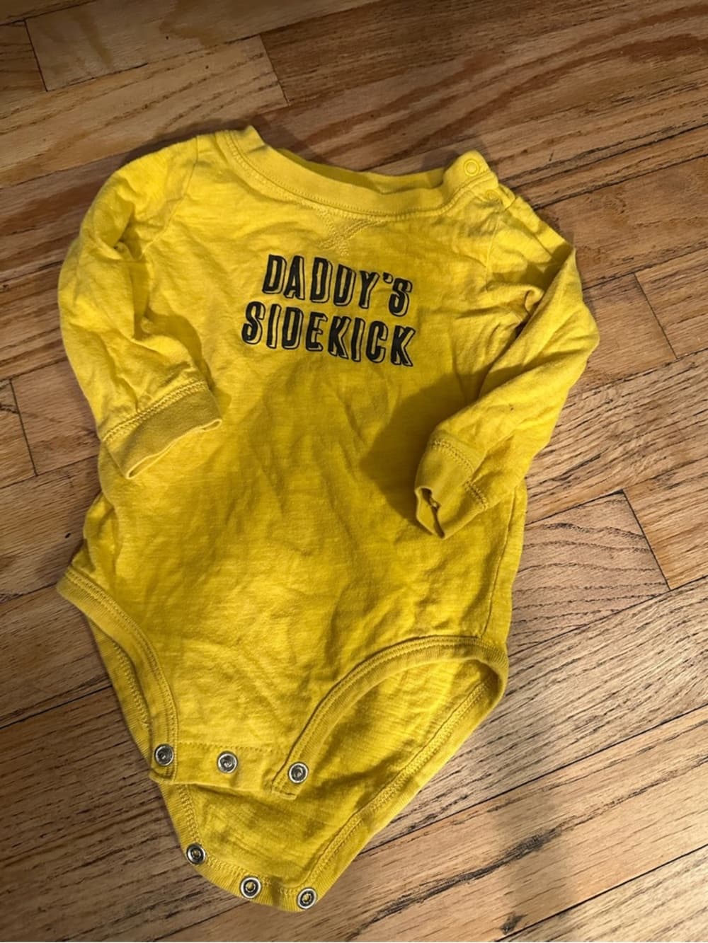 Carter’s Daddy’s Sidekick Yellow Long Sleeve Baby Bodysuit Size 9M Dad Fathers