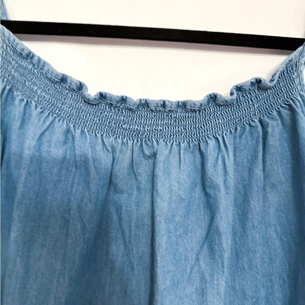 Joie Chambray Blue Smocked Strap Top Boho Minimalist XXS Quiet Luxury Coastal