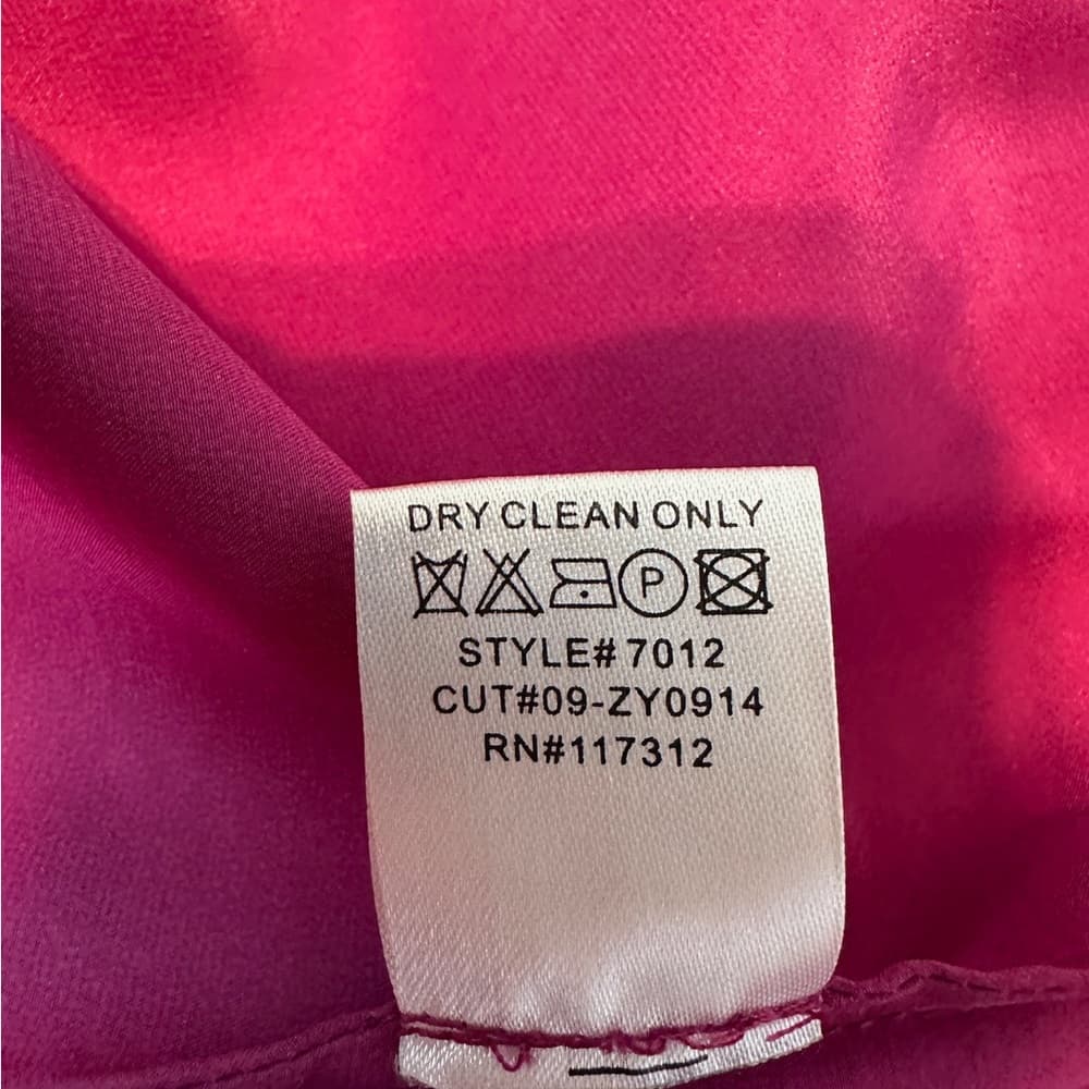 ZOA New York Pink Ombre Cold Shoulder Satin Top Blouse Medium