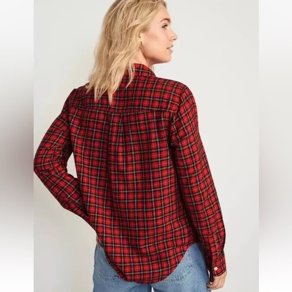 Old Navy Plaid Flannel Classic Shirt Button Up in Red Tartan Womens Size Large