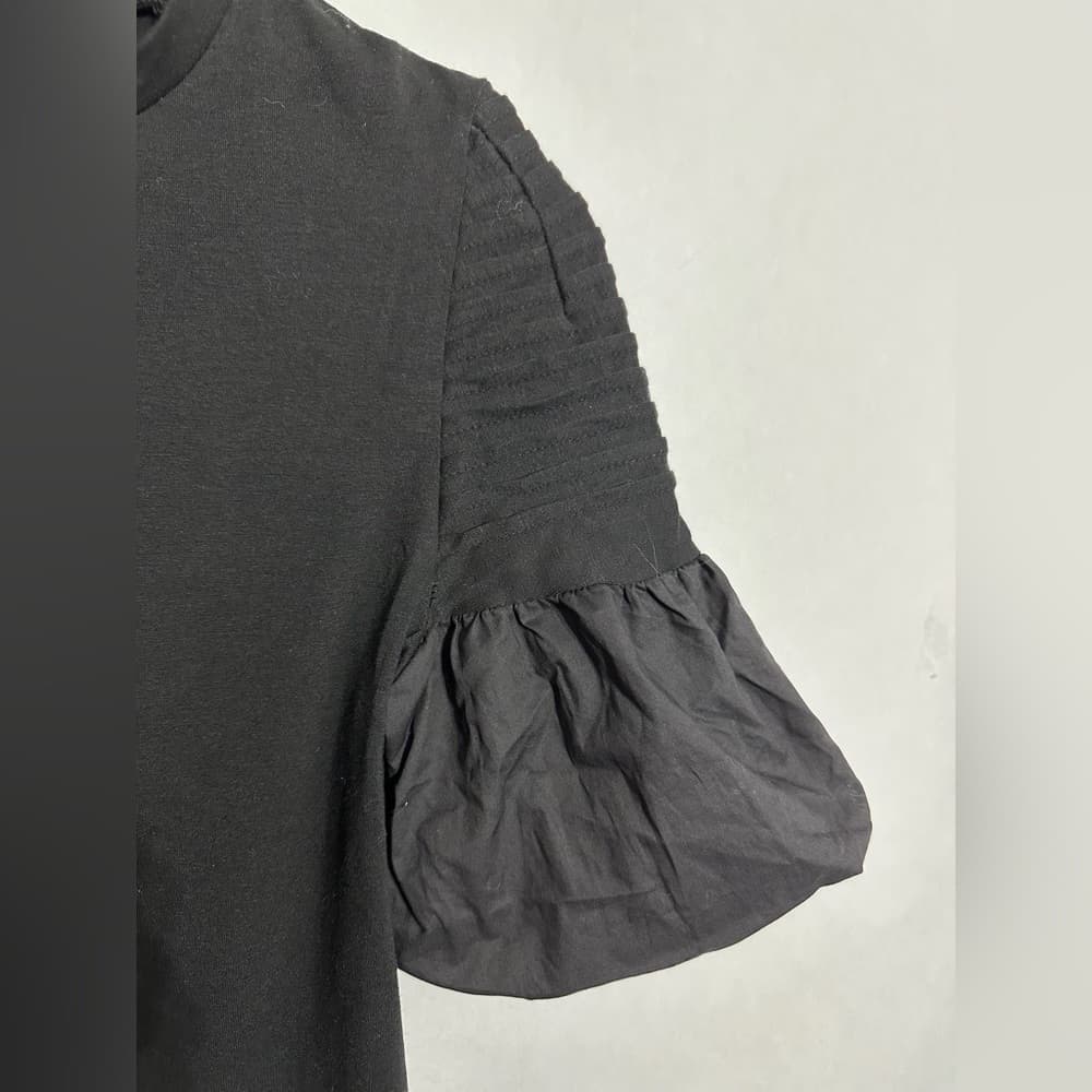 Gracia Black Puff Short Sleeve Structured Top Romantic Minimalist Size Small