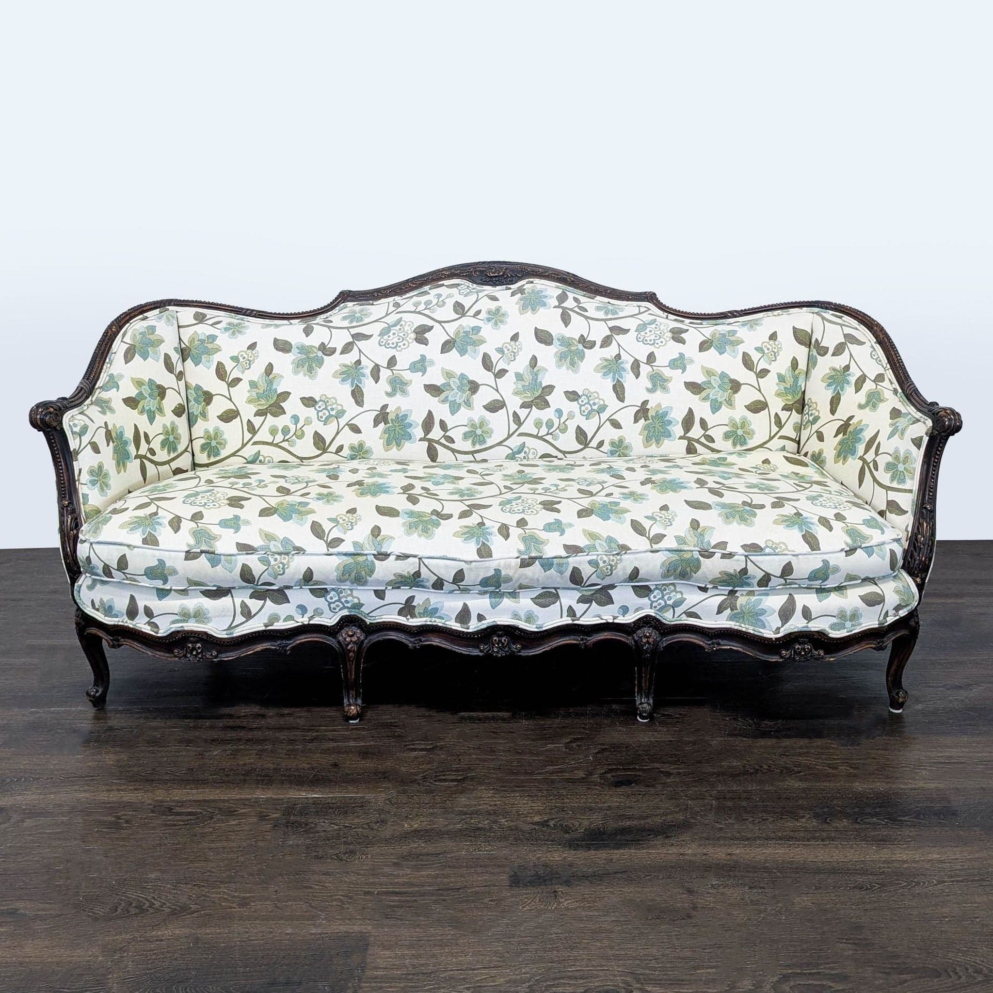 Charming Vintage 3-Seat Sofa with Floral Upholstery and Carved Wood Frame