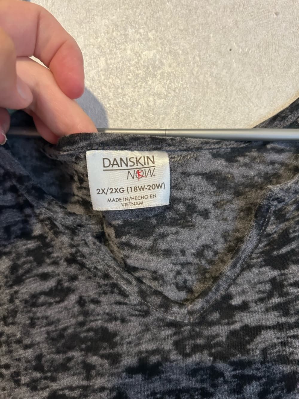 Women’s Plus Size Danskin Now 3/4 Sleeve Shirt, Active Wear, Size 2X