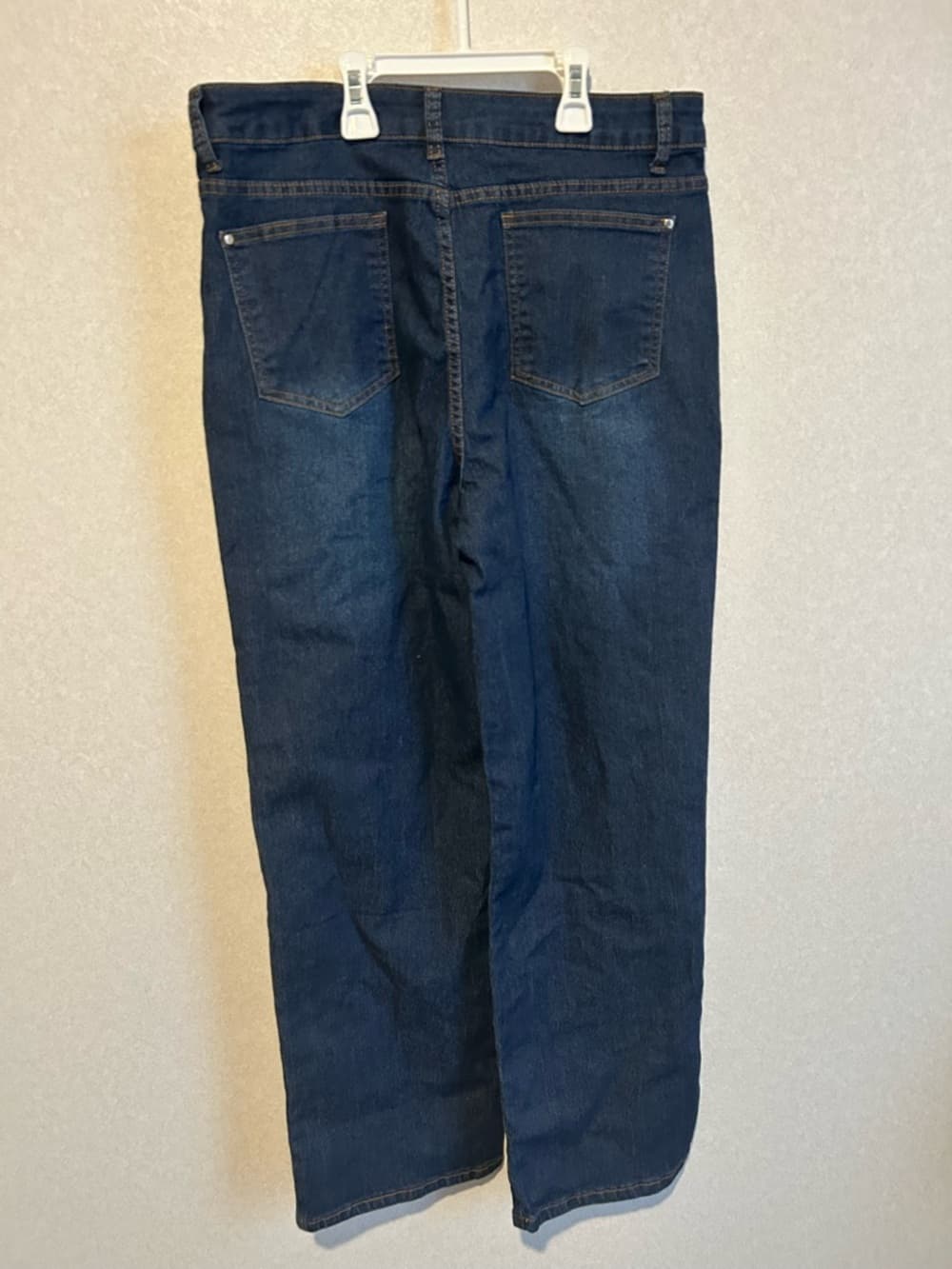 Women’s Button Up With Flare Bottom Jeans, They Do Have A Stretch, Size Large