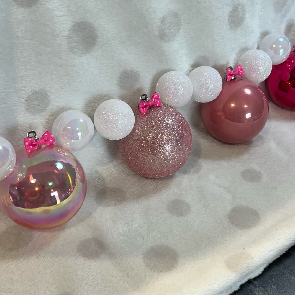 Minnie Mouse Ornament Set (set of 12)
