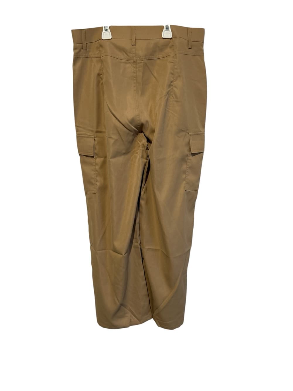 Women’s Khaki Colored Cargo Pants Made With Light Material Size Large, Unbrand