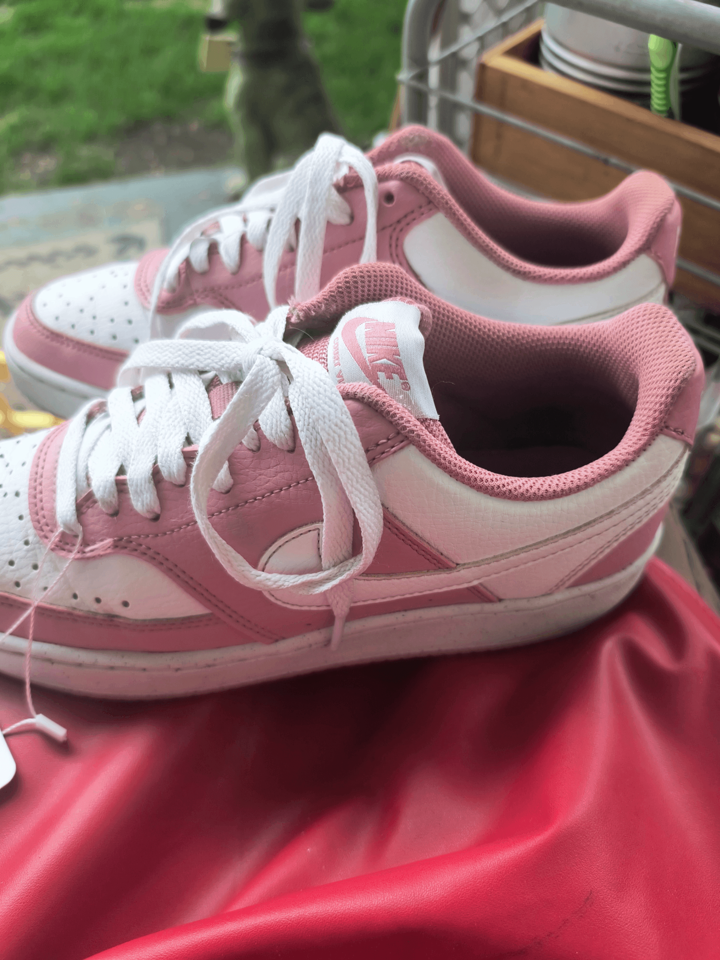NIKE Sneakers Pink & White, Size 7.5