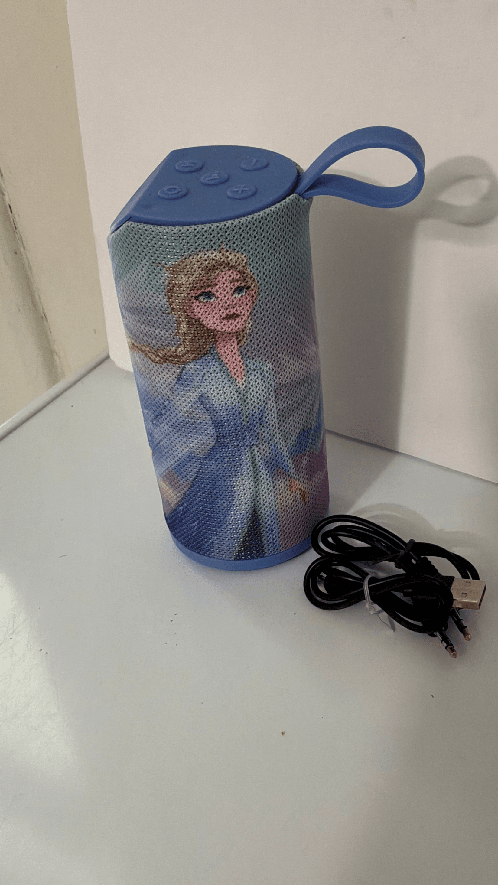 Frozen Bluetooth Speaker with Elsa Design