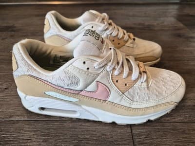 Nike Air Max 90 SE "Sun Club" Sail/Pink/Tan – Women's Size 10