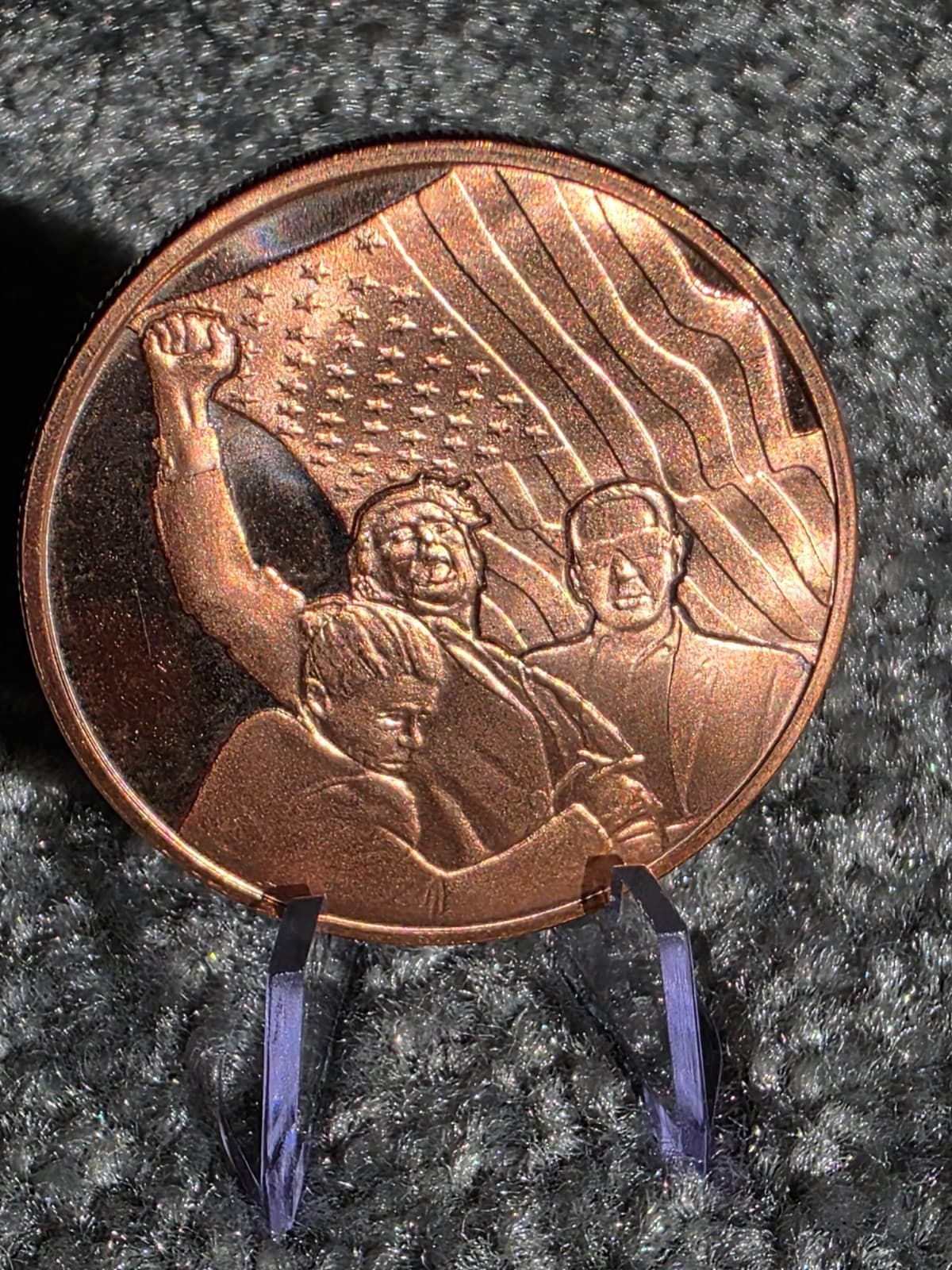 1 oz .999 Fine Copper Round – Donald Trump Design - Trump Commemorative Round