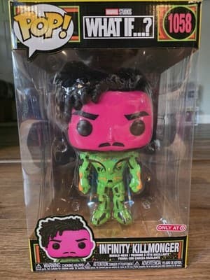 Funko Pop! Vinyl Jumbo 10 in: Marvel - Infinity Killmonger (Black Light) (Jumbo)