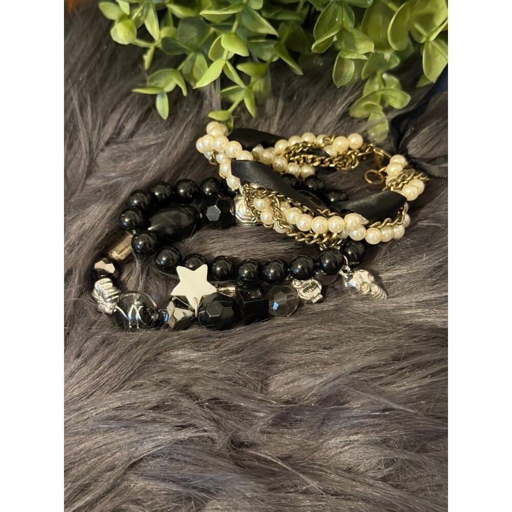 3 Bracelets (c)