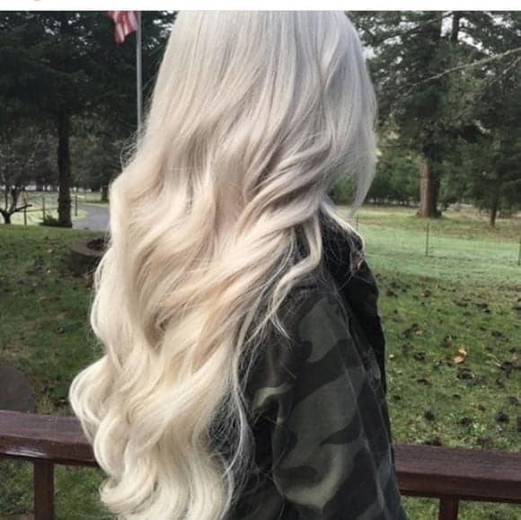 Pale Blonde Full Head Clip in Extension #60