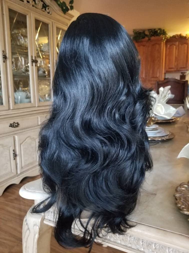 Black// Straight//Bodywave// Wig//Synthetic//Beautiful/Wavy - Black