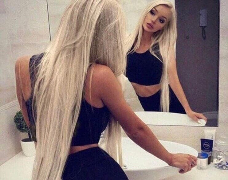 22” Light blonde straight lace front GLUE-LESS celeb Wig *NEW