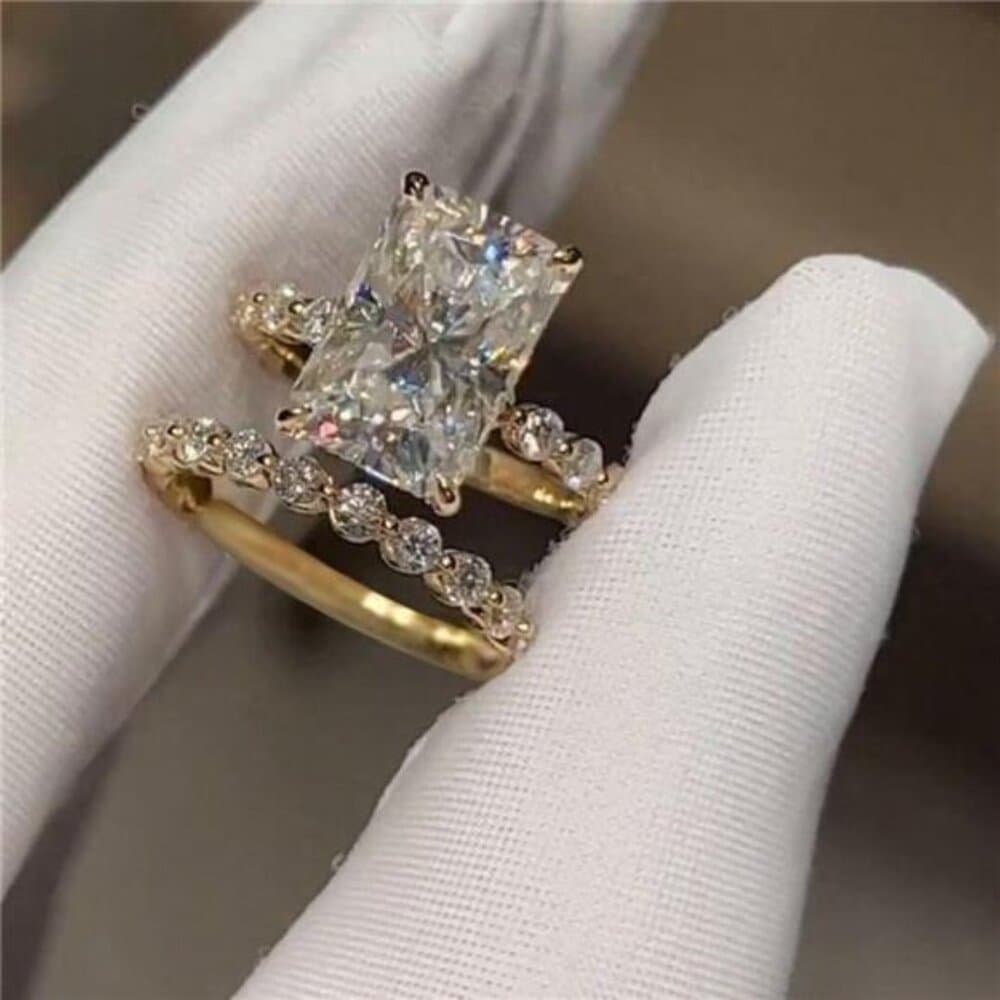 2pcs Luxury Women's Engagement Rings Set With Zirconia Stones