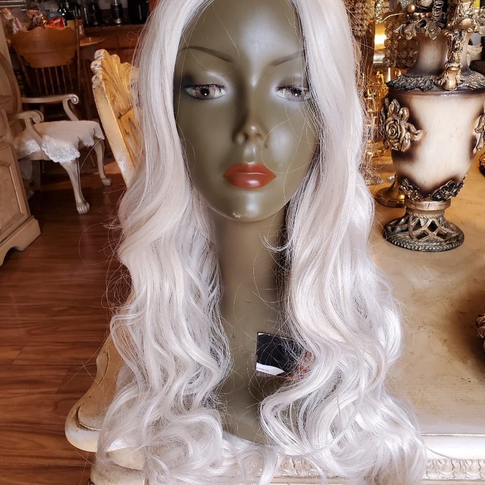 White Blonde Full Wig 20-24 inches!! READY TO SHIP TODAY!!!