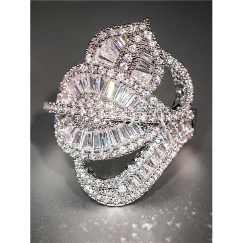 1 PC Classical Cubic Zirconia Ring For Women For Wedding Engagement Anniversary
